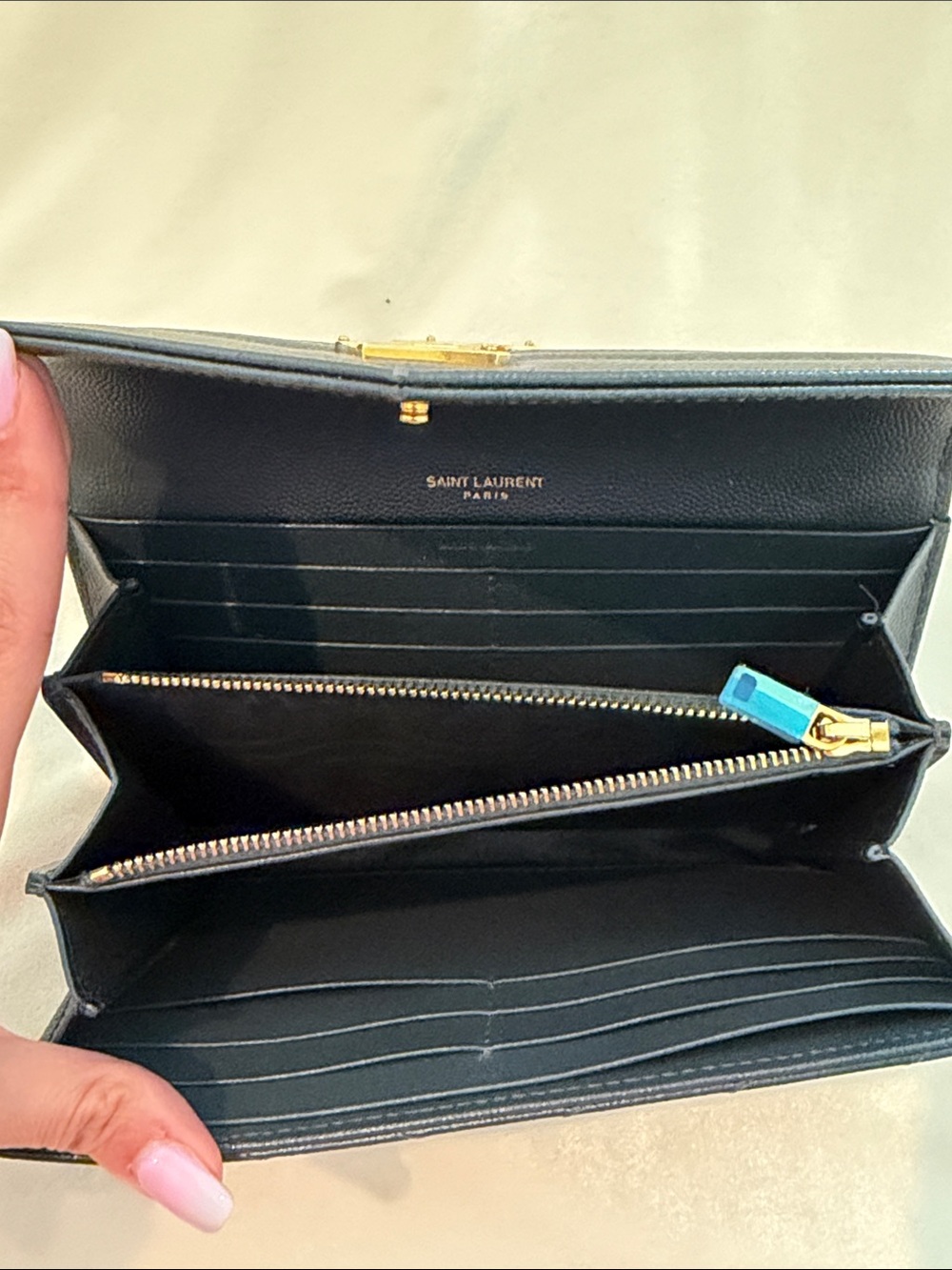 YSL Wallet - Picture 8 of 9